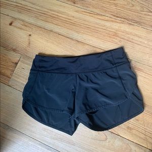 Lululemon Women's Speed Up Sz 4
